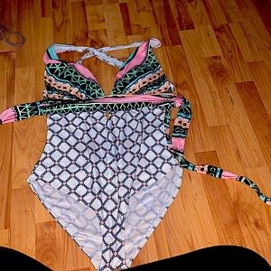 XL Bathing suit